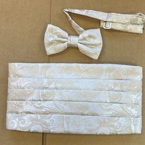 Bamboo Paisley Tuxedo Cummerbund and Bow Tie